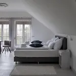 Lotus Apartament *